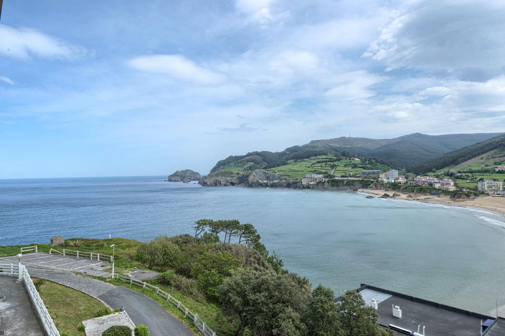 Coast & Beach View Parking Bakio Exteriör bild